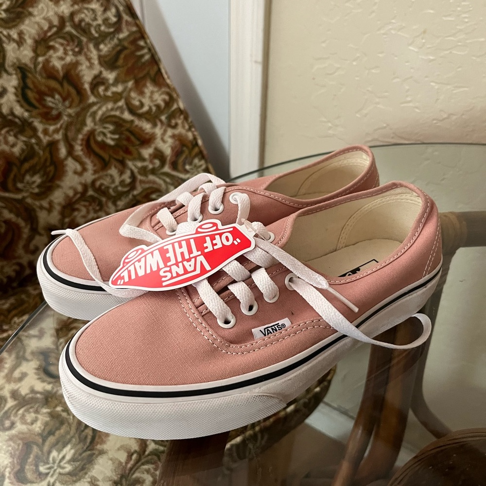 NWT Rose Vans Authentic
